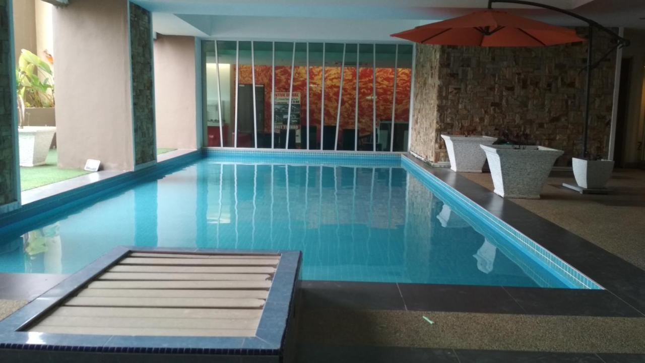 Risqi Apartment 2 Bedroom Wakaf Che Yeh Kota Bharu Exterior foto